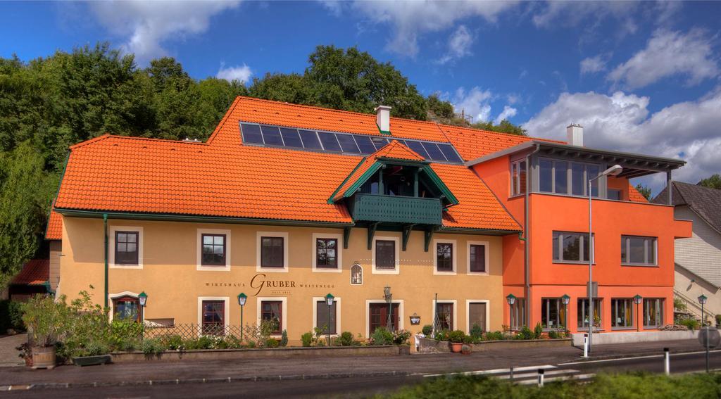 Wirtshaus Gruber Weitenegg Emmersdorf an der Donau Buitenkant foto